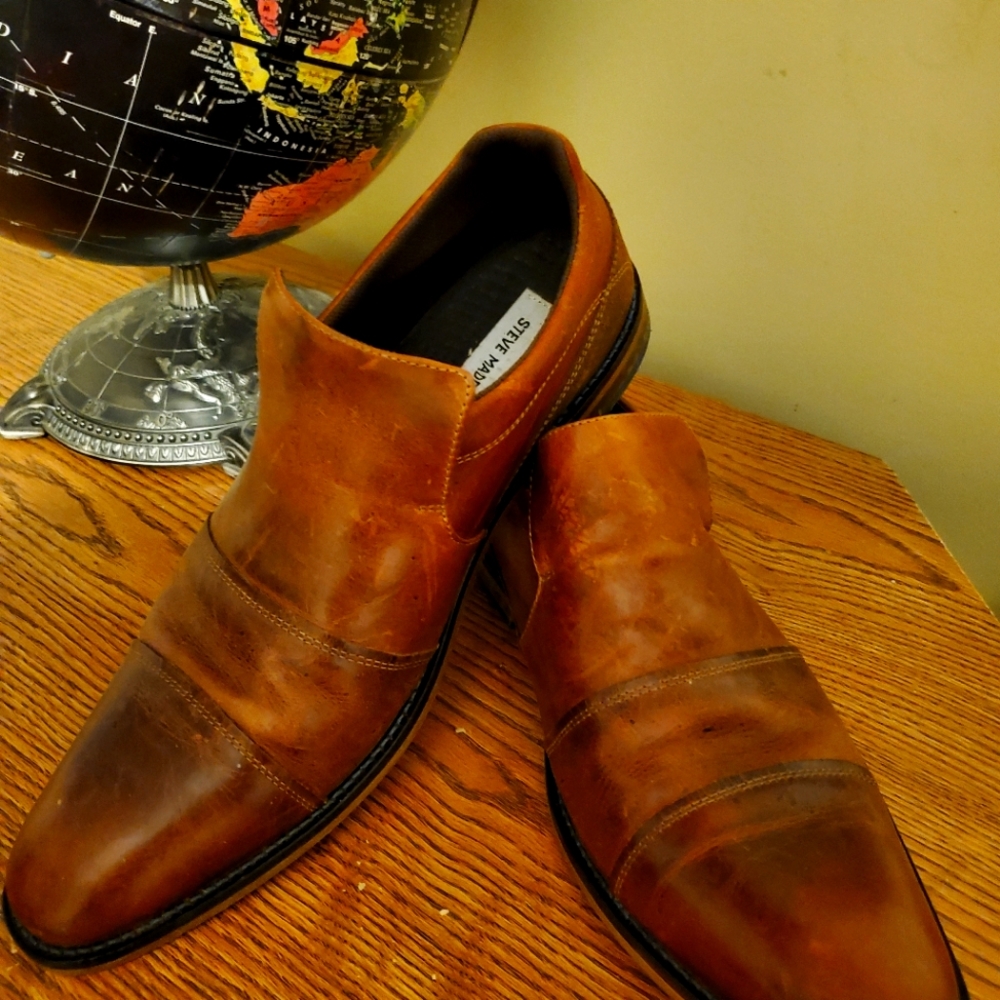 Steve Madden brown leather shoes Size: 12